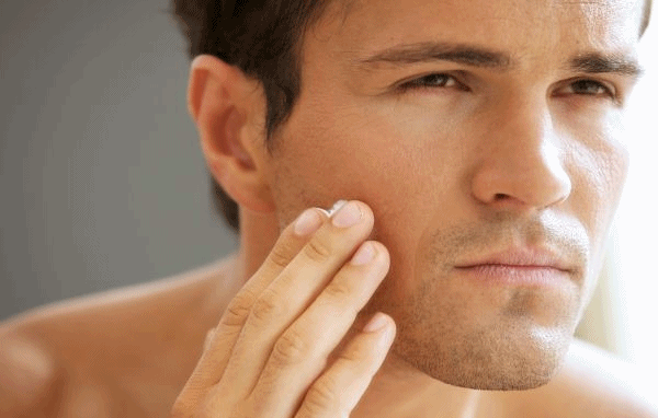 Vàng da là một trong những dấu hiệu đầu tiên của bệnh ung thư gan. Ảnh minh hoạ: Internet