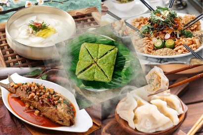 Tết này, đến Huế gói bánh chưng, ăn canh bánh gạo "tài lộc" ở Hàn