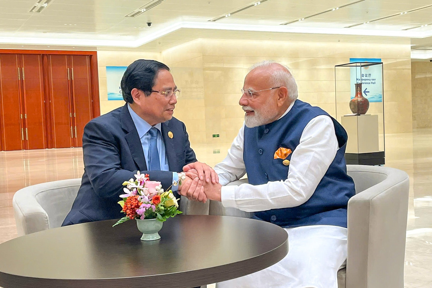Thủ tướng Phạm Minh Chính trong cuộc gặp Thủ tướng Ấn Độ Narendra Modi. Ảnh: VGP. img5560-17567071572641895622447.jpg