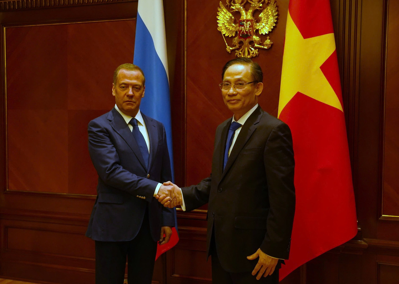 chu-tich-dang-nuoc-nga-thong-nhat-d-medvedev-1.jpg