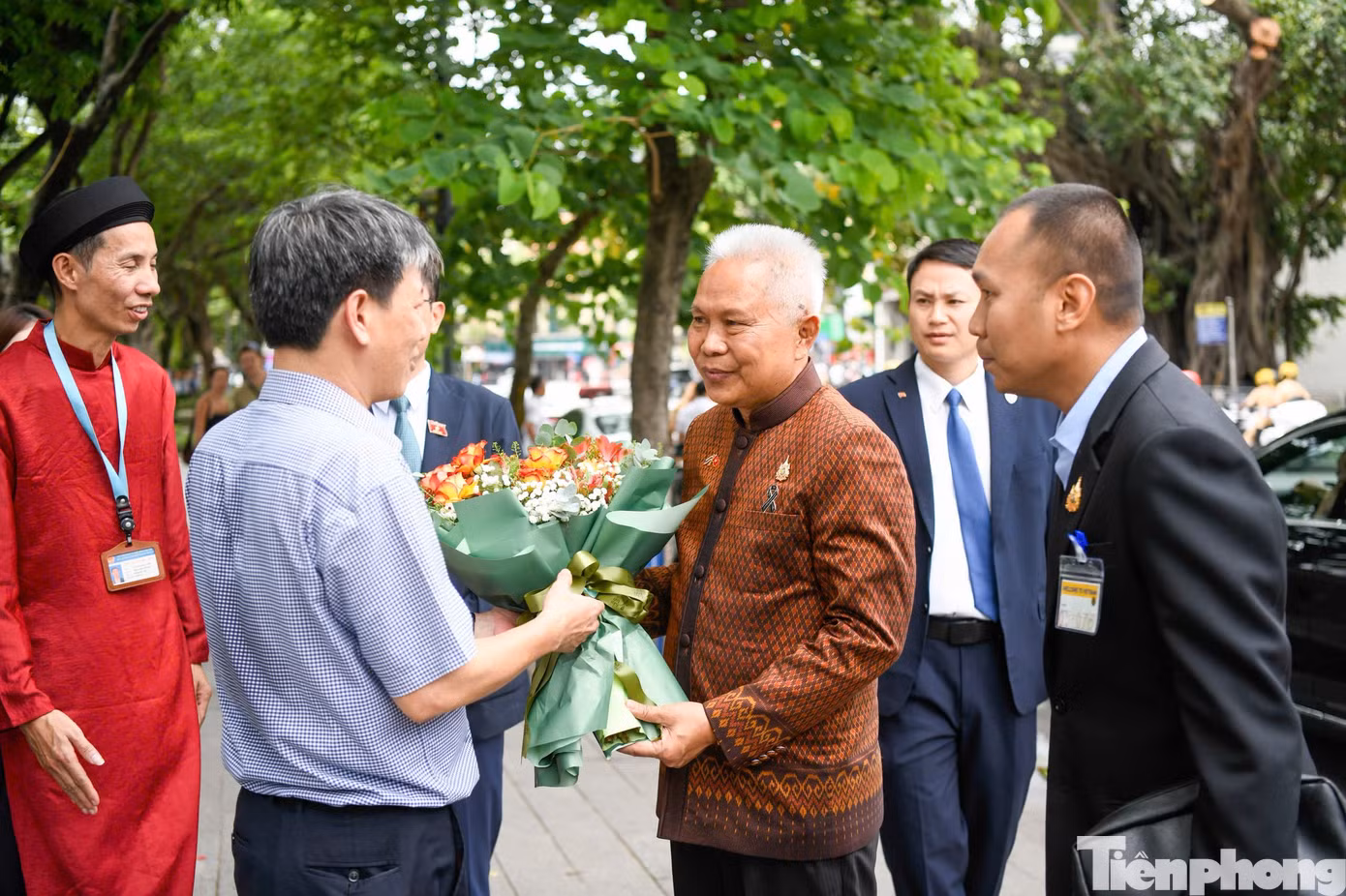 tp-br_thai-1.jpg