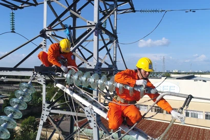 Thủ tướng: Tuyệt đối không để thiếu điện trong bất cứ tình huống nào