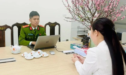 Công an làm việc với vợ chồng chủ ô tô đỗ chắn ngõ nhỏ, thách thức ‘phạt 100 triệu đồng cũng không sao’