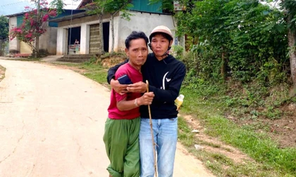 Cụ ông đi mổ ruột thừa, bị lạc hơn 30km suốt đêm mới được tìm thấy