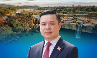 Chân dung tân Chủ tịch UBND tỉnh Đắk Lắk Đỗ Hữu Huy