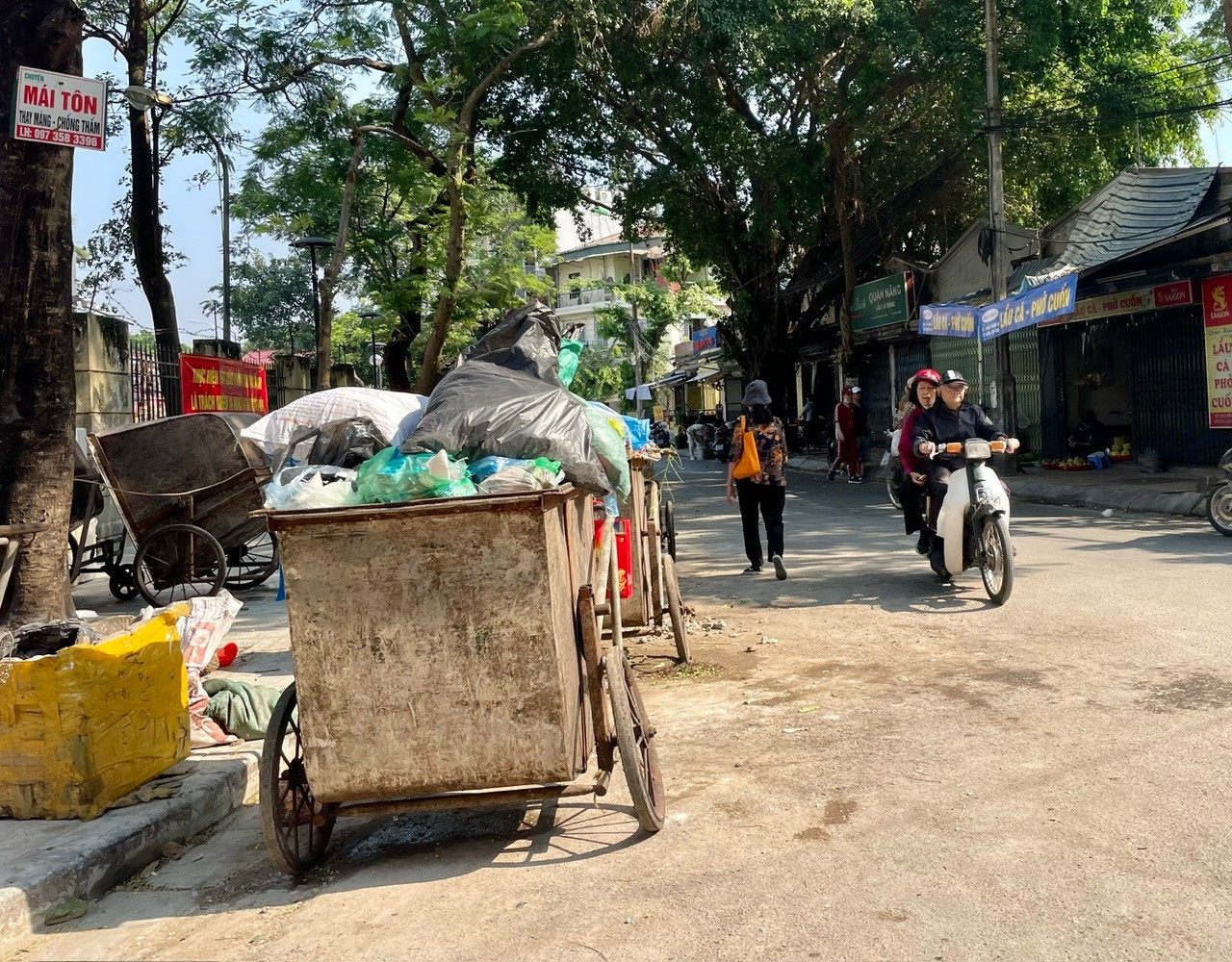 Phân loại rác mới dừng ở quy mô nhỏ, thí điểm | Báo điện tử Tiền Phong