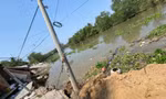 Sạt lở đê nghiêm trọng