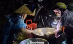 Độc đáo ‘chợ ma’ mùa nước nổi ở An Giang