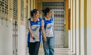 Sinh viên sư phạm 'mòn mỏi' chờ hỗ trợ