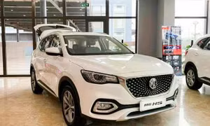 Việt Nam tăng mạnh nhập khẩu ô tô