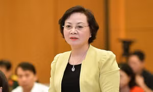 Bộ trưởng Nội vụ nói về lộ trình điều chỉnh mức lương tối thiểu 