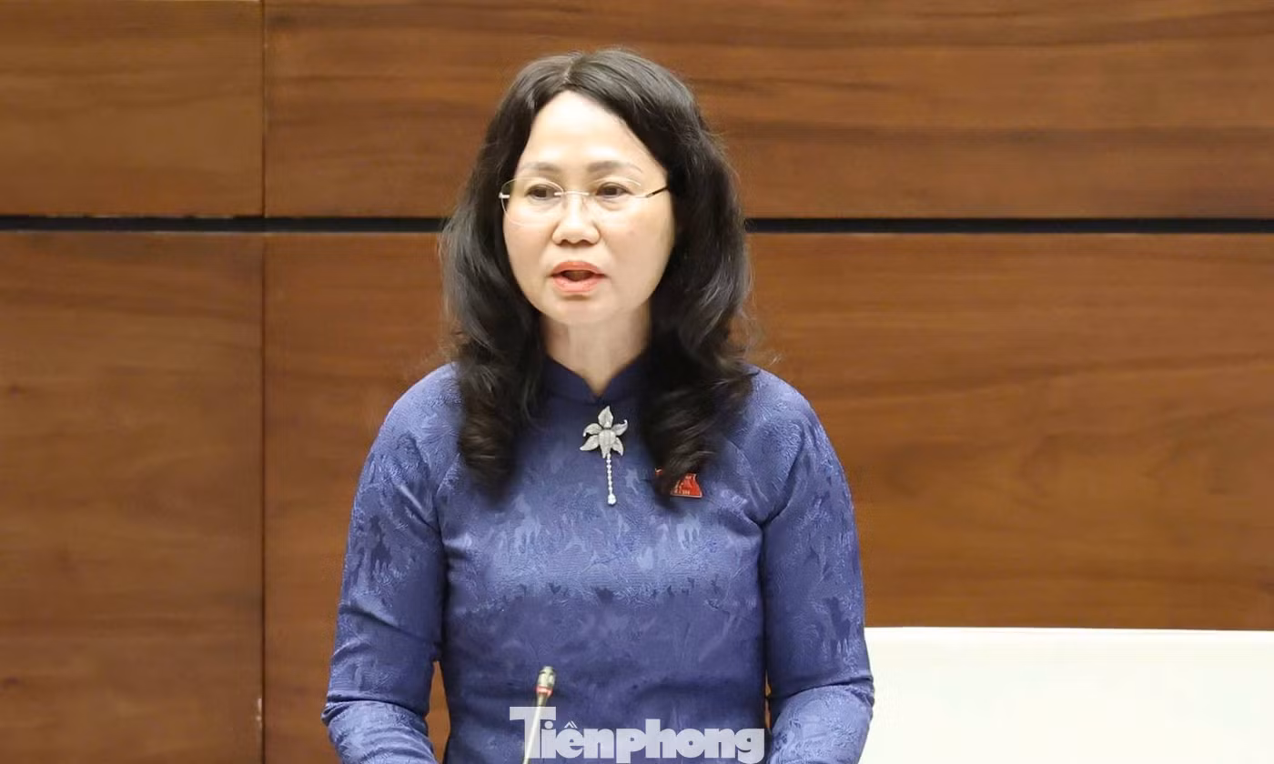 Bổ sung quy định, kiểm soát chặt chẽ nội dung viết về lãnh tụ, lịch sử dân tộc
