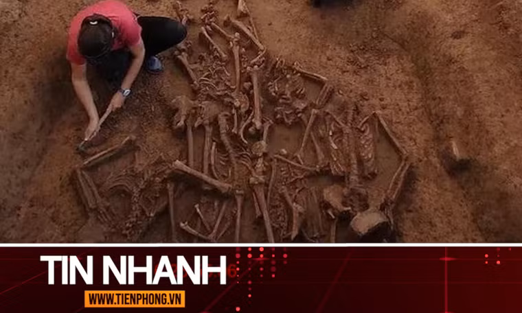 TIN NHANH: Phát hiện hệ thống hào dài 1,3 km đầy hài cốt không đầu