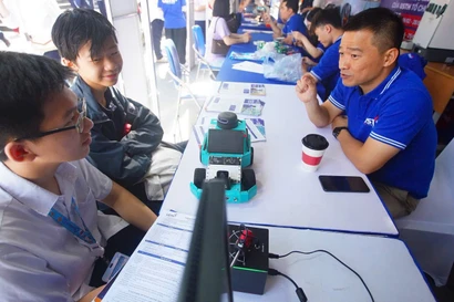 Sở GD&ĐT Hà Nội đồng tổ chức Ngày hội tuyển sinh khối các ngành khoa học và công nghệ lần 2 năm 2026 cùng Báo Tiền Phong