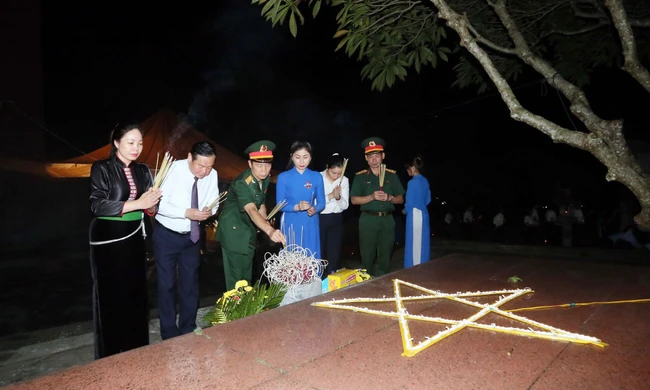 Tuổi trẻ Sơn La nguyện tiếp bước truyền thống của thế hệ cha anh