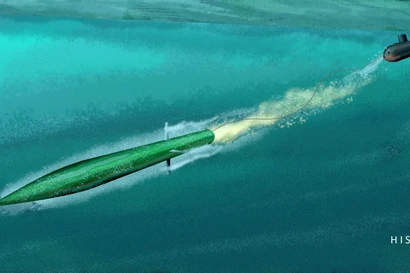 Siêu ngư lôi Hoot phóng từ tàu ngầm sẽ là cơn ác mộng đối với bất cứ tàu chiến, tàu hàng cỡ lớn nào. Minh họa: Forbes.