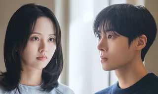 Màn 'phản ứng hóa học' hơn cả mong đợi của Kim So Hyun và Choo Young Woo