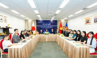 Ra mắt 'Mạng lưới giảng dạy Tiếng Việt và Văn hoá Việt Nam toàn cầu'