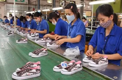 Giày Thượng Đình là một trong số ít doanh nghiệp hoàn thành lộ trình Nhà nước thoái toàn bộ vốn theo kế hoạch giai đoạn 2022-2025