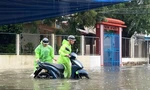 Mưa lớn kéo dài gây ngập sâu, Khánh Hòa cảnh báo 