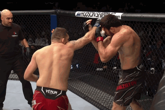 Pha ra đòn giúp Oleksiejczuk giành chiến thắng.