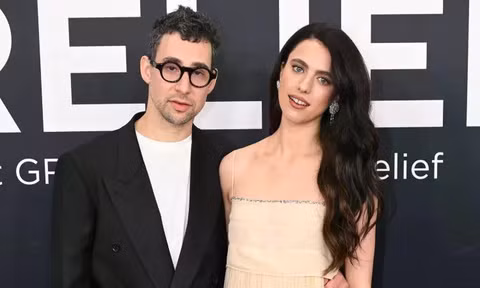 Cặp đôi Jack Antonoff - Margaret Qualley "đường ai nấy đi" sau 3 năm bên nhau