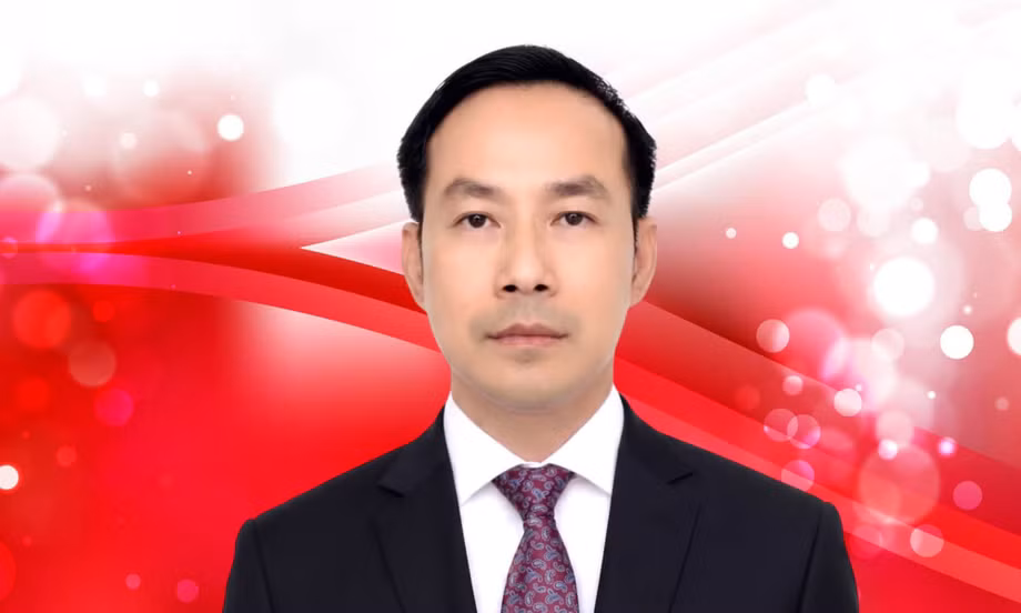 Chân dung tân Chủ tịch UBND tỉnh Đồng Tháp Nguyễn Thanh Nhàn