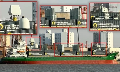 Hàng chục ống phóng tên lửa xuất hiện trên tàu thương mại của Trung Quốc
