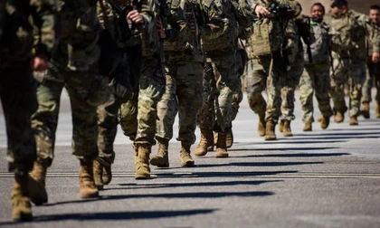 Châu Âu có thể triển khai 15.000 binh sĩ đến Ukraine