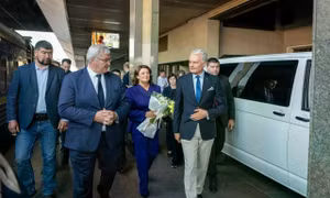 Ukraine dồn dập đón lãnh đạo châu Âu, gửi tín hiệu đến Nga trong ngày quốc khánh