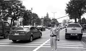 Vụ cán bộ CSGT hy sinh khi làm nhiệm vụ ở Thái Nguyên: Clip 'mở đường' của Trung tá Lao Hoàng Hải gây sốt mạng