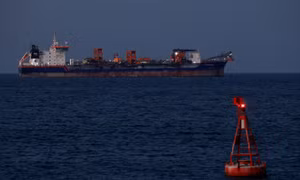 Iran bác khả năng đóng cửa Eo biển Hormuz, yêu cầu tàu thuyền phối hợp với hải quân khi đi qua