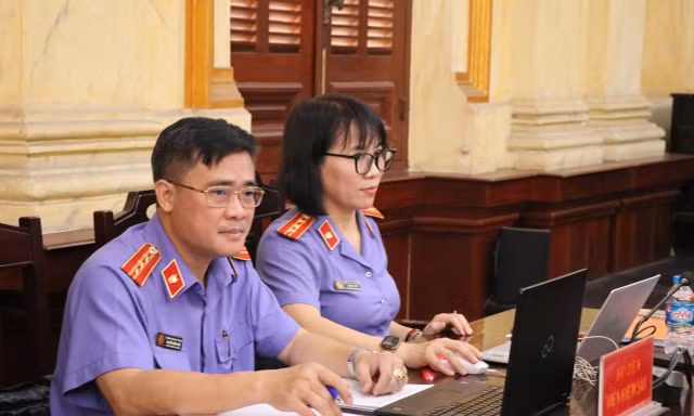 Đại diện Viện Kiểm sát tại phiên tòa.