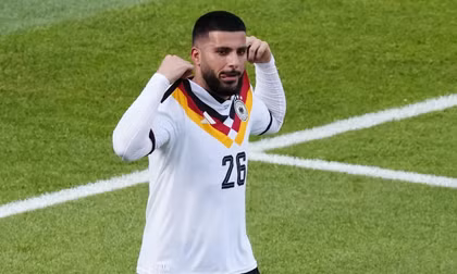 'Quá nhỏ bé, quá béo, quá chậm chạp', Deniz Undav giờ đã trở thành 'ngôi sao World Cup'
