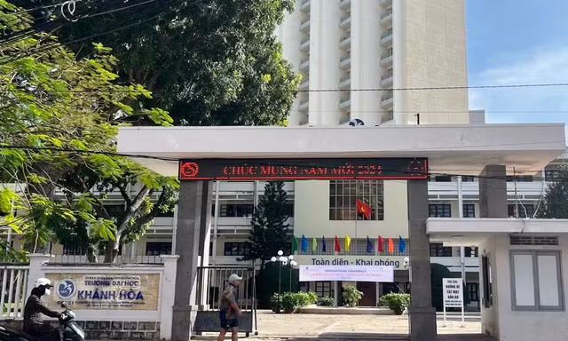 Vì sao đề xuất nhập Trường Đại học Khánh Hòa vào Trường Đại học Nha Trang?