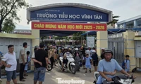 Vụ phụ huynh rơi nước mắt nhìn phòng học của con: Chủ tịch TPHCM ra 'Tối hậu thư' 