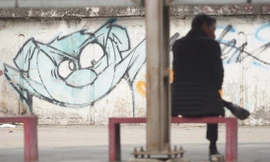 Vẽ bậy tái diễn khắp Hà Nội: Xóa hôm trước, hôm sau lại xuất hiện