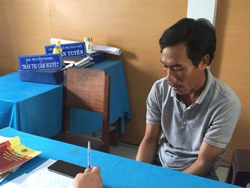 Cao Trọng Phú tại cơ quan công an