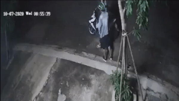 Phá băng nhóm gây ra hàng loạt cướp giật táo tợn phía Nam ảnh 1