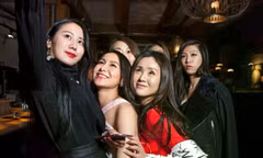 Giới phú nhị đại Trung Quốc thành ông chủ trong mơ của người trẻ