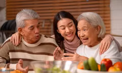 Nghỉ việc để làm 'con cái toàn thời gian'