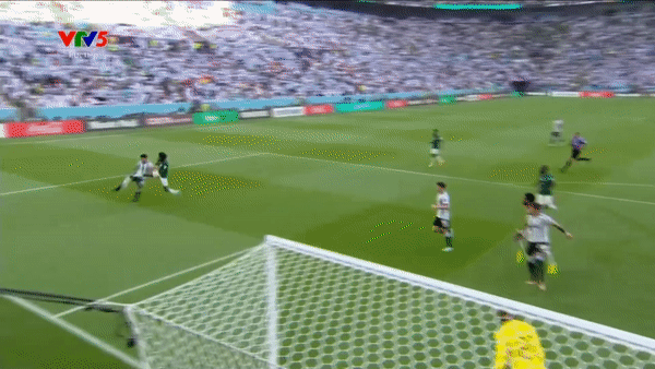 Động đất ở Lusail, Saudi Arabia quật ngã Messi và đồng đội sau màn ngược dòng quả cảm ảnh 30 Động đất ở Lusail, Saudi Arabia quật ngã Messi và đồng đội sau màn ngược dòng quả cảm ảnh 30