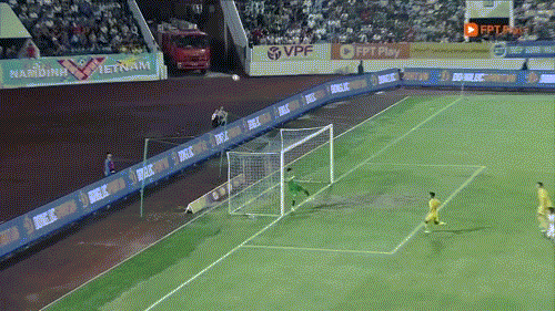 Thắng Đông Á Thanh Hoá, Nam Định vững ngôi đầu LPBank V-League 2024/25 ảnh 21