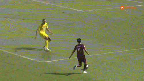 Bình Định thoát hiểm nhờ bàn thắng vàng của Vũ Minh Tuấn ảnh 17