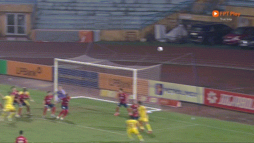 Hòa nhau 4-4, CAHN và Quảng Nam tạo nên màn rượt đuổi ngoạn mục từng phút giây ảnh 23