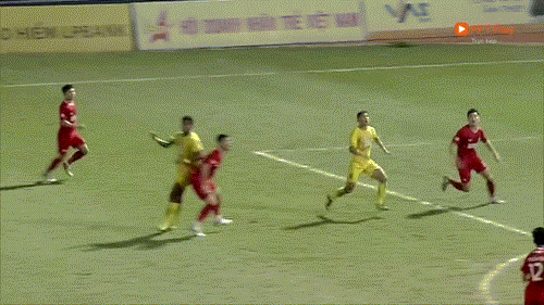 Lucas vùi dập mộng vô địch của Thể Công Viettel ảnh 19