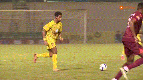 Bình Định thoát hiểm nhờ bàn thắng vàng của Vũ Minh Tuấn ảnh 13