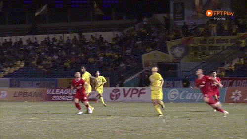 Lucas vùi dập mộng vô địch của Thể Công Viettel ảnh 17