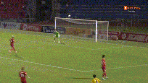 Kiếm được 3 điểm từ láng giềng Hà Tĩnh, SLNA nhiều cơ hội trụ hạng ảnh 12