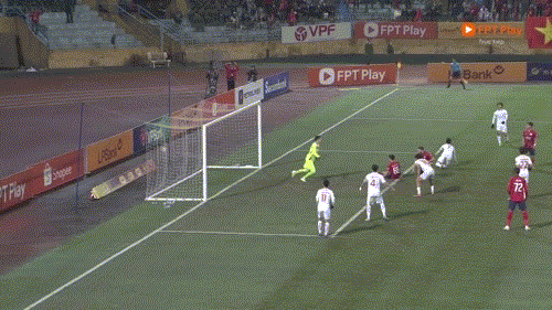 Vòng 14 LPBank V-League 2024/25: Thể Công Viettel mất điểm sau màn rượt đuổi tỷ số phút bù giờ với CAHN ảnh 23